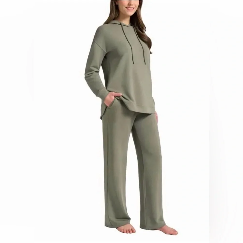 Women's Olive Green Lounge Hoodie & Pants Set - Picture 3 of 4